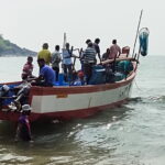 मासेमारी करताना अनधिकृत मिनी पर्ससीन ट्राॅलर ताब्यात