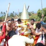 रेडी गणपती मंदिरचा संप्रोक्षण कलशारोहण सोहळा संपन्न