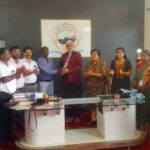 किरण ठाकूर यांची सिंधुदुर्ग महाविद्यालयास सदिच्छा भेट
