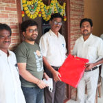 गुरूपौर्णिमेनिमित्त शिक्षकांना केले अभिवादन
