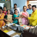 भाजपातर्फे गुरूपौर्णिमेनिमित्त गुरूजनांचा विशेष सत्कार
