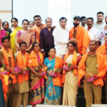   स्वच्छता कर्मचा-­यांचा सत्कार