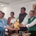 स्नेहा राणे यांना शांता शेळके साहित्य पुरस्कार 