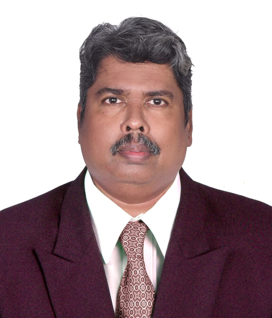 ‘कोकणरत्न‘ पदवीसाठी श्री.घोगळे, डॉ.लिगवत यांची निवड