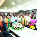 दिलीप गिरप यांनी स्वीकारला वेंगुर्ला नगराध्यक्षपदाचा पदभार