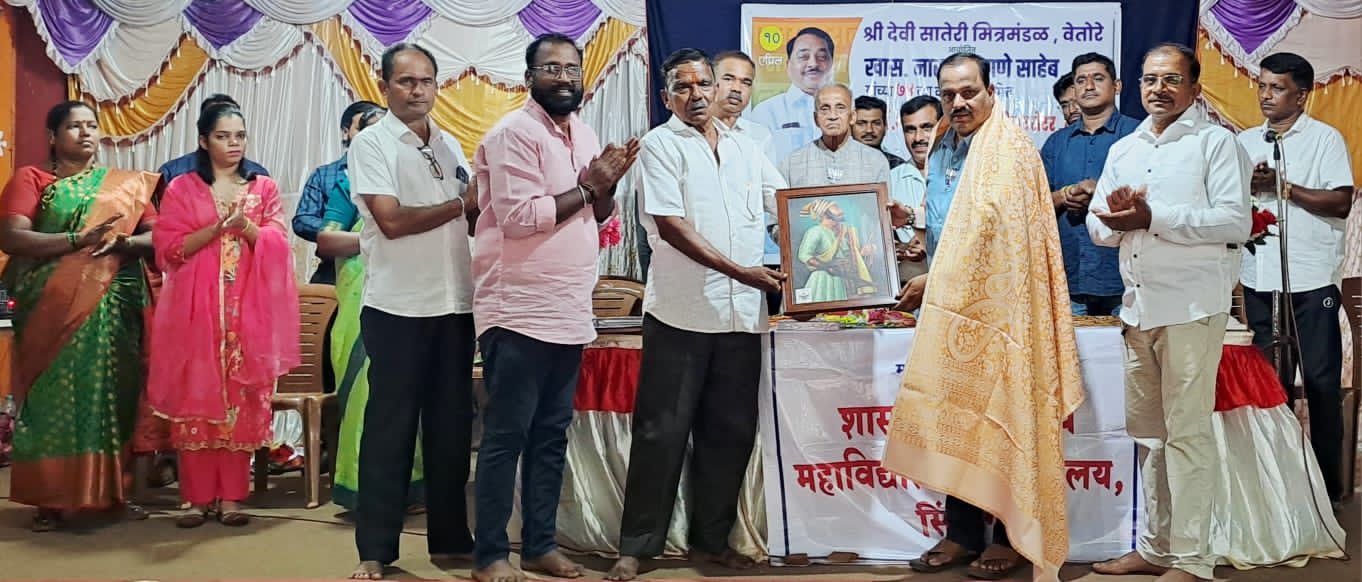 प्रसन्ना देसाई यांना जीवन गौरव पुरस्कार प्रदान