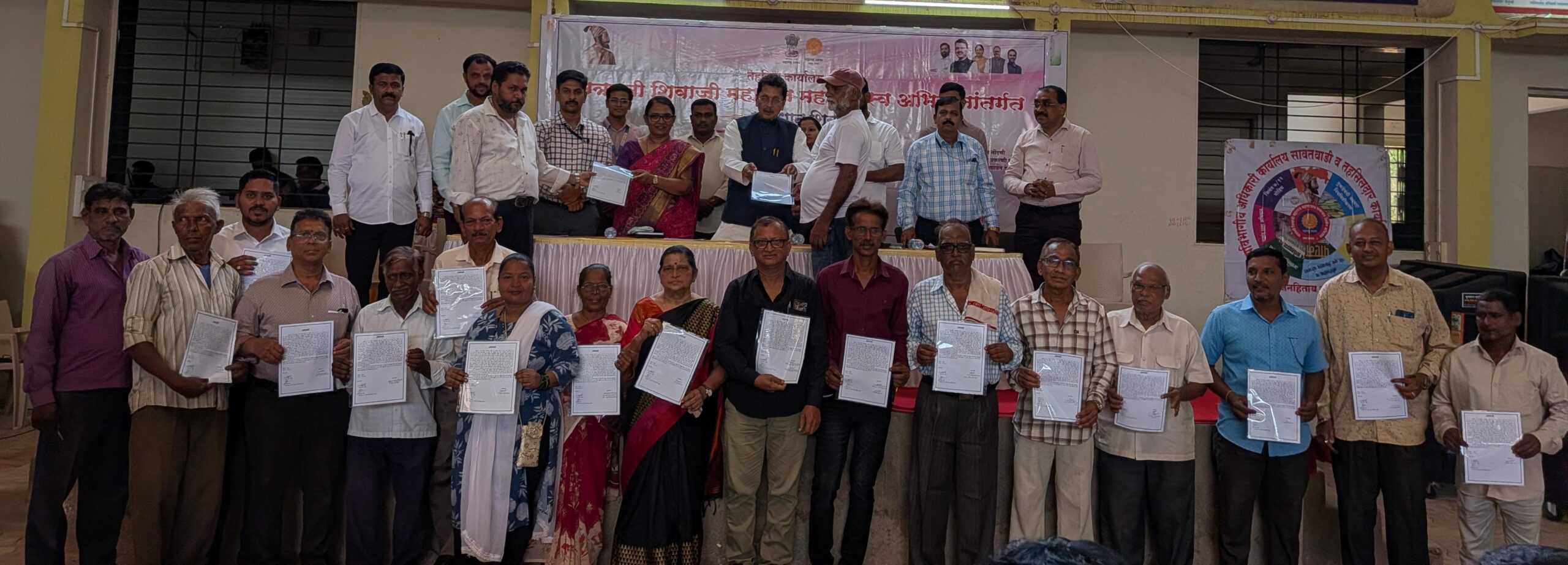 गवळीवाडा रहिवाशांना हक्काची जागा तर कातकरी समाजाला हक्काची घरे