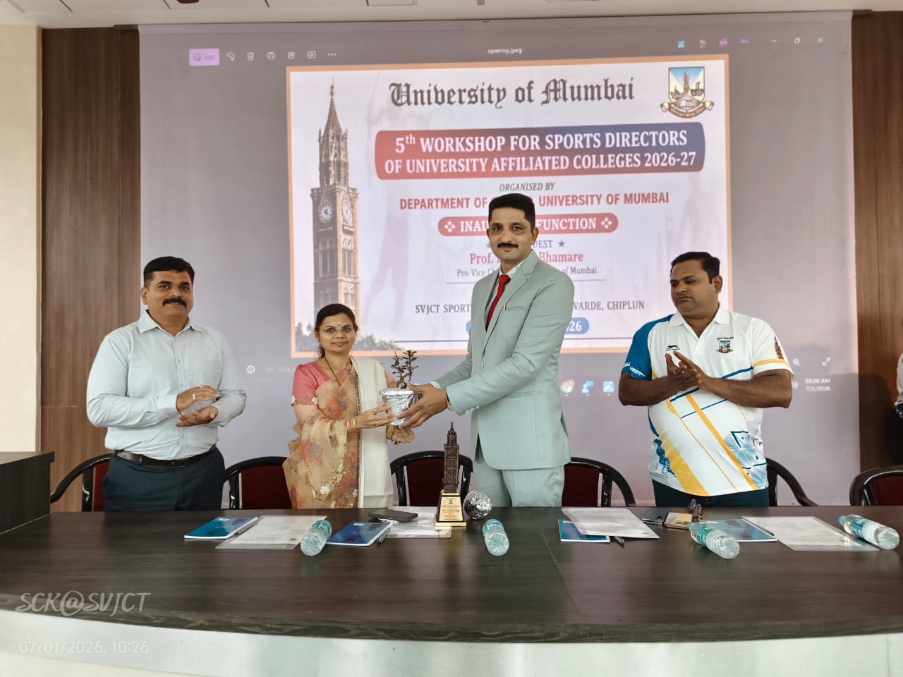 क्रीडा संचालक कार्यशाळेचे एसव्हीजेसीटी क्रीडा संकुलात उद्घाटन