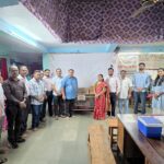 रोटरी क्लब वेंगुर्ला व झांट्ये काजूतर्फे आरोग्य साहित्य वाटप
